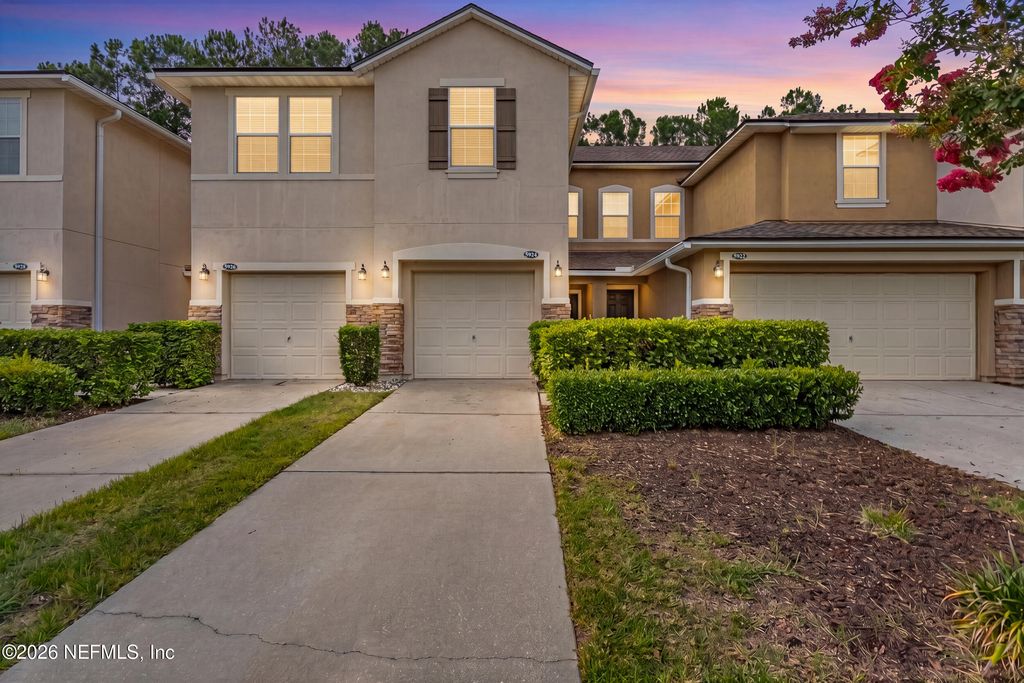 5924 BARTRAM VILLAGE Drive, Jacksonville, FL 32258
