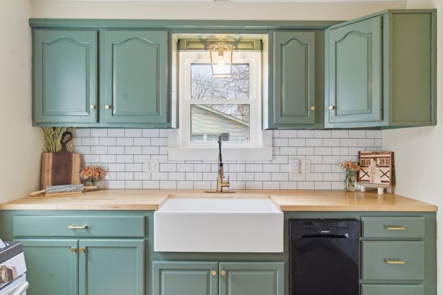 215 Lincoln Street, Schoolcraft, MI 49087
