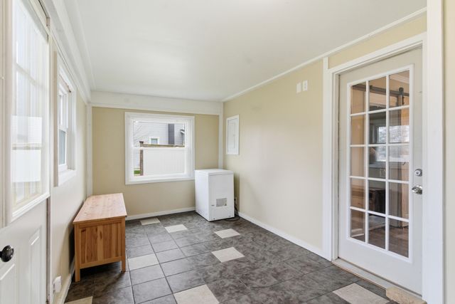 215 Lincoln Street, Schoolcraft, MI 49087