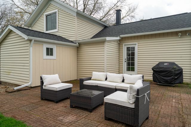 215 Lincoln Street, Schoolcraft, MI 49087