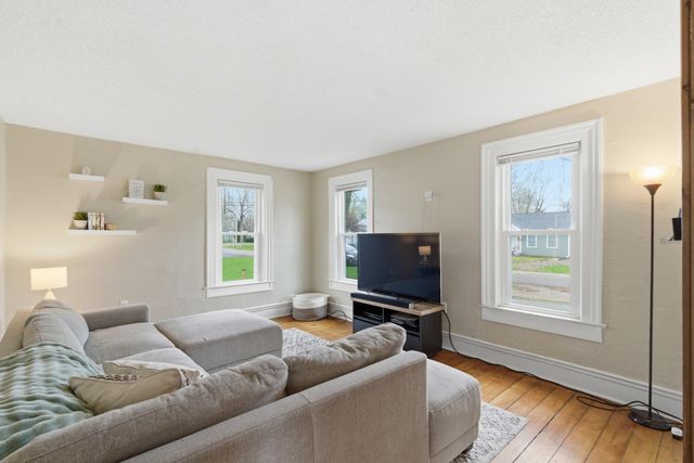215 Lincoln Street, Schoolcraft, MI 49087
