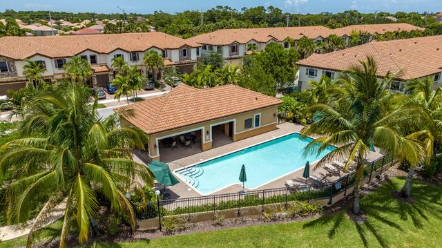 4012 Devenshire Court, Coconut Creek, FL 33073