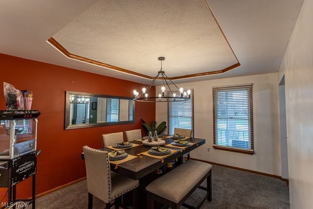 2218 Crestmont Drive, Girard, OH 44420