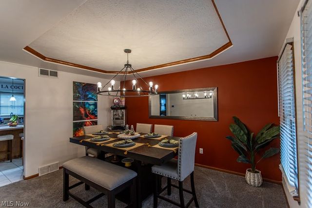 2218 Crestmont Drive, Girard, OH 44420