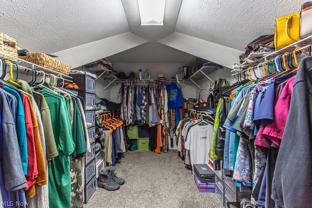 2218 Crestmont Drive, Girard, OH 44420