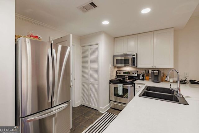 250 Broad Street 714, Athens, GA 30601