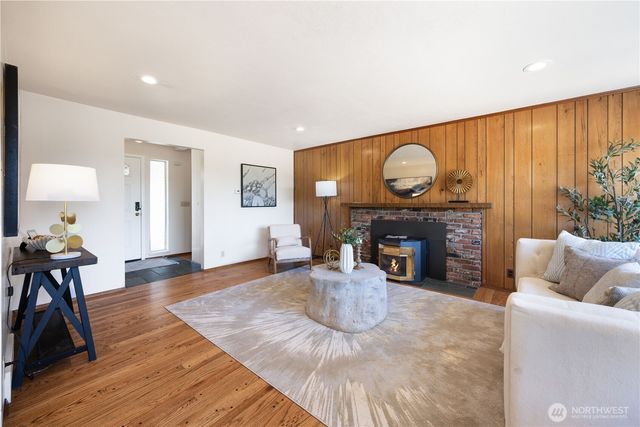 4333 123rd Avenue SE, Bellevue, WA 98006