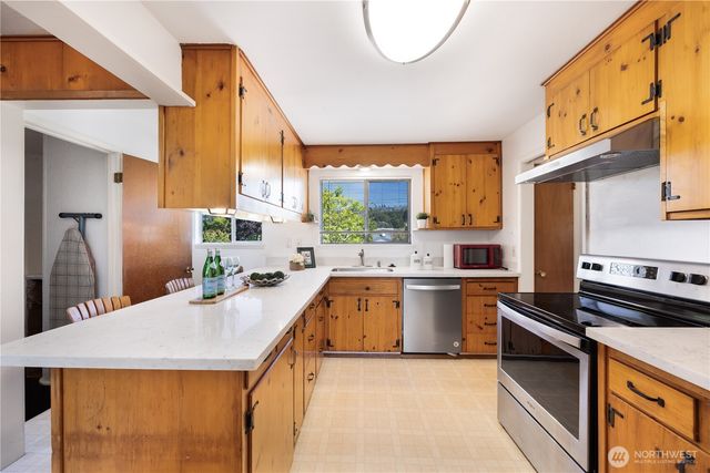 4333 123rd Avenue SE, Bellevue, WA 98006