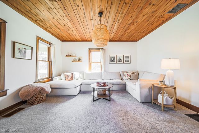 3822 State Street NW, North Canton, OH 44720