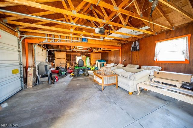 3822 State Street NW, North Canton, OH 44720