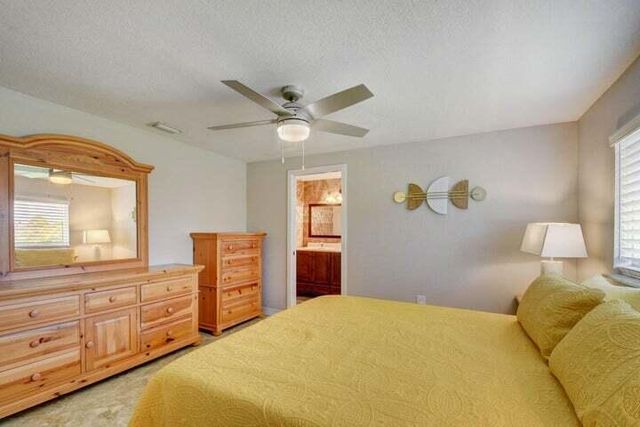 168 SE 31ST Avenue, Boynton Beach, FL 33435