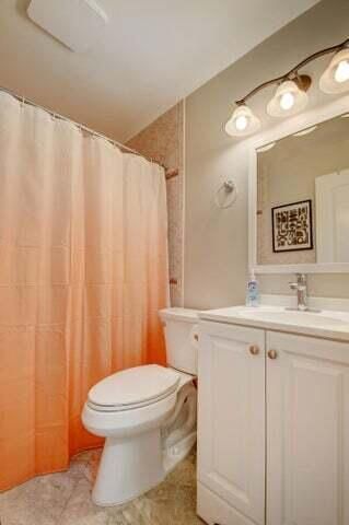 168 SE 31ST Avenue, Boynton Beach, FL 33435