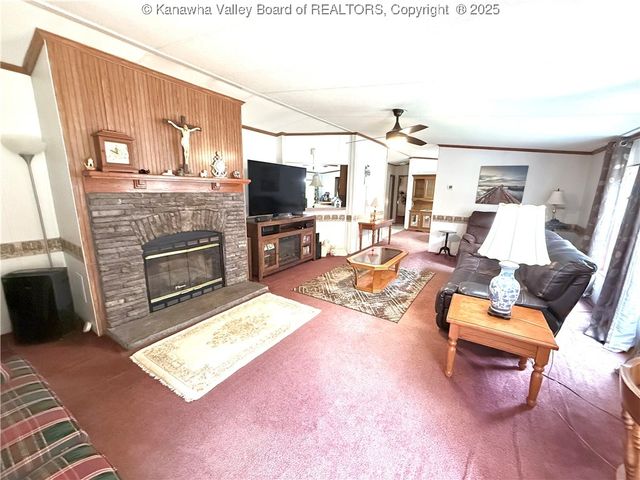 118 Gil Drive, Charleston, WV 25312