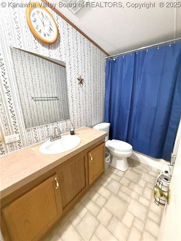 118 Gil Drive, Charleston, WV 25312