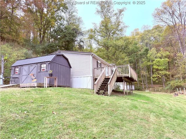 118 Gil Drive, Charleston, WV 25312