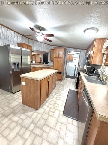 118 Gil Drive, Charleston, WV 25312