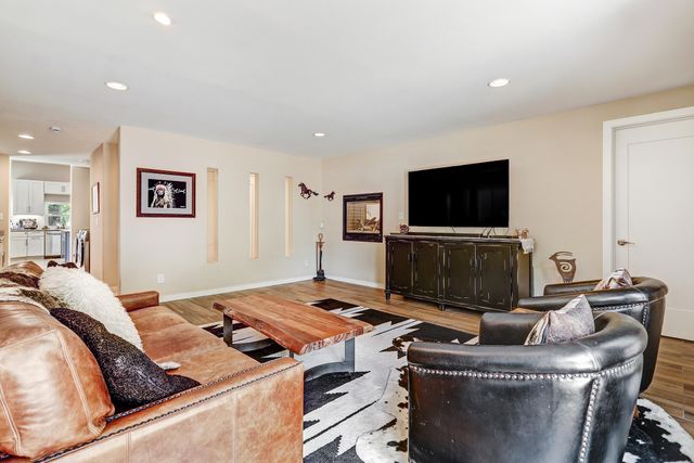 119 Rail Car Road, Corrales, NM 87048