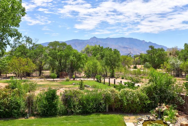 119 Rail Car Road, Corrales, NM 87048