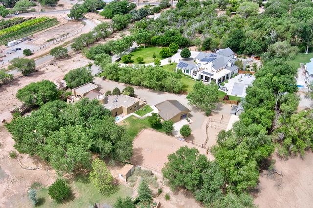 119 Rail Car Road, Corrales, NM 87048