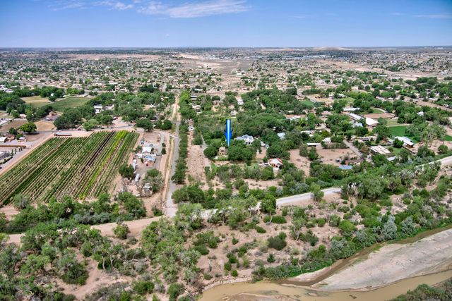 119 Rail Car Road, Corrales, NM 87048