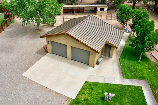 119 Rail Car Road, Corrales, NM 87048