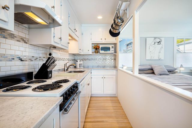 145 Commercial Street M2R, Provincetown, MA 02657