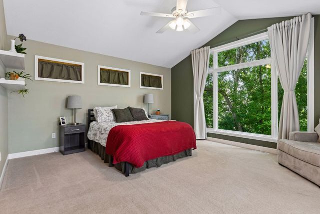 1417 Mcknight Circle, Victoria, MN 55386