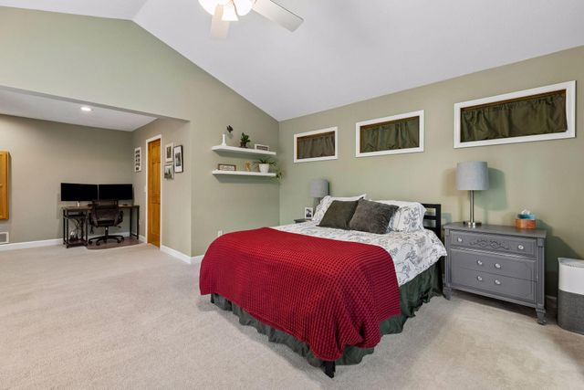 1417 Mcknight Circle, Victoria, MN 55386