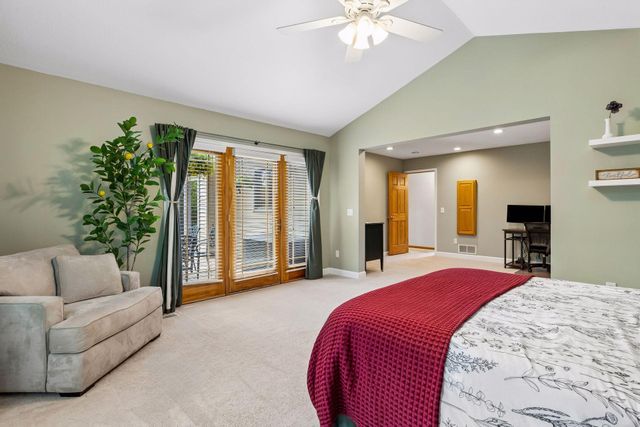 1417 Mcknight Circle, Victoria, MN 55386