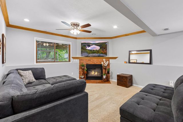 1417 Mcknight Circle, Victoria, MN 55386