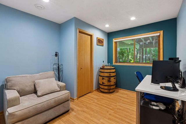 1417 Mcknight Circle, Victoria, MN 55386