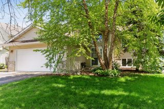 1417 Mcknight Circle, Victoria, MN 55386