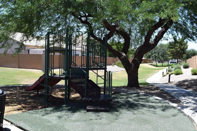 7043 W MCMAHON Way, Peoria, AZ 85345