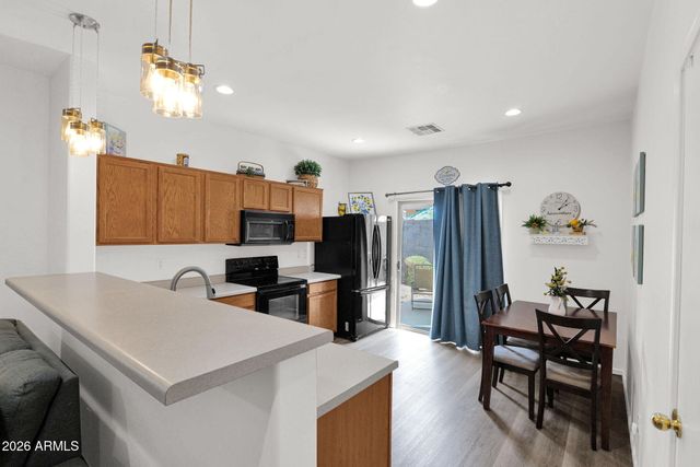 7043 W MCMAHON Way, Peoria, AZ 85345