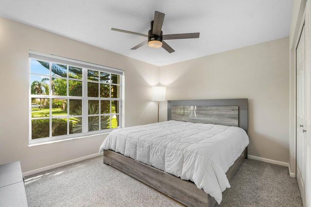 6141 Hook Lane, Boynton Beach, FL 33437