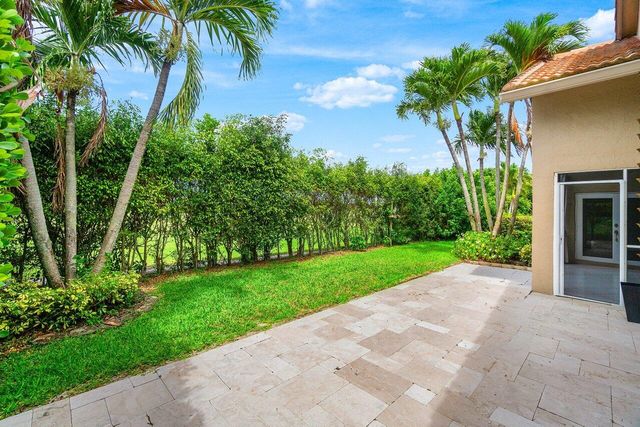 6141 Hook Lane, Boynton Beach, FL 33437
