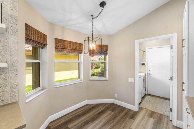 6141 Hook Lane, Boynton Beach, FL 33437