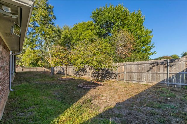 9120 Monarch Drive, Waco, TX 76712