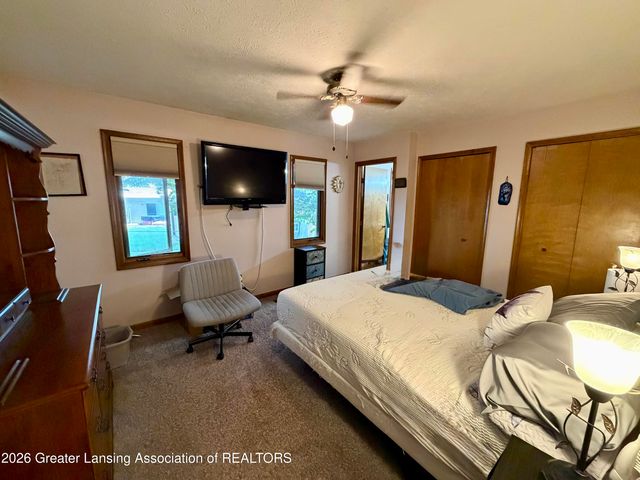 1933 Fairmont Street, Lansing, MI 48911
