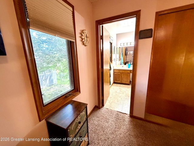 1933 Fairmont Street, Lansing, MI 48911
