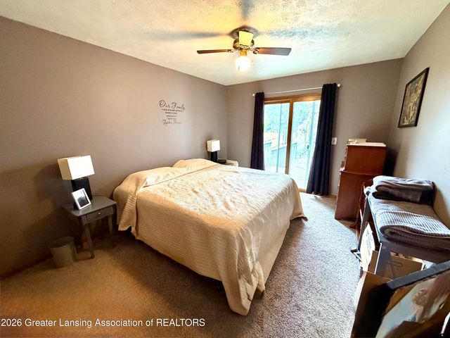 1933 Fairmont Street, Lansing, MI 48911