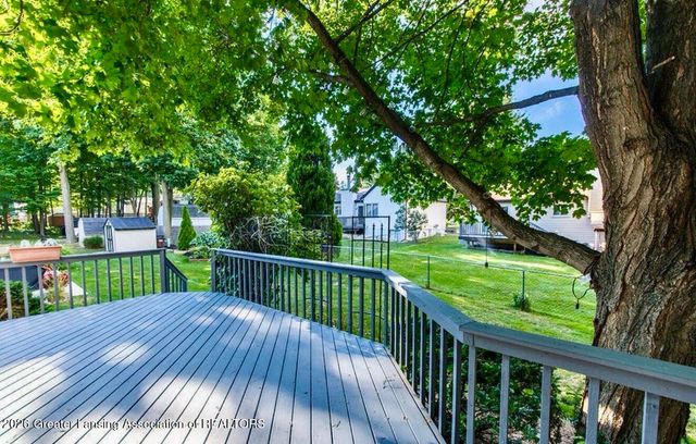 1933 Fairmont Street, Lansing, MI 48911
