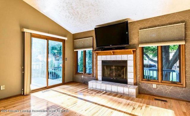 1933 Fairmont Street, Lansing, MI 48911