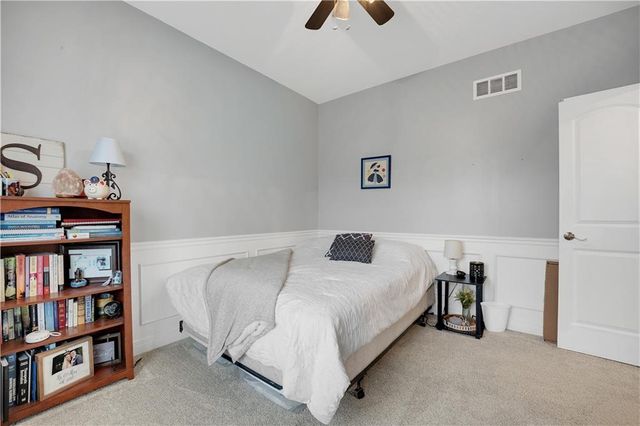 211 Westgate Circle, Warrensburg, MO 64093