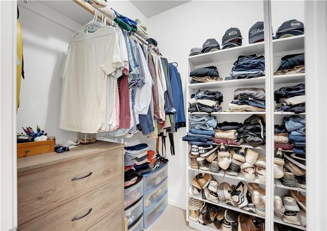 211 Westgate Circle, Warrensburg, MO 64093