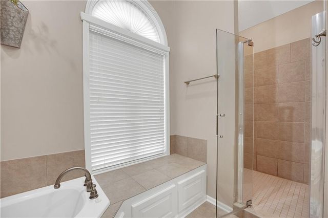 211 Westgate Circle, Warrensburg, MO 64093