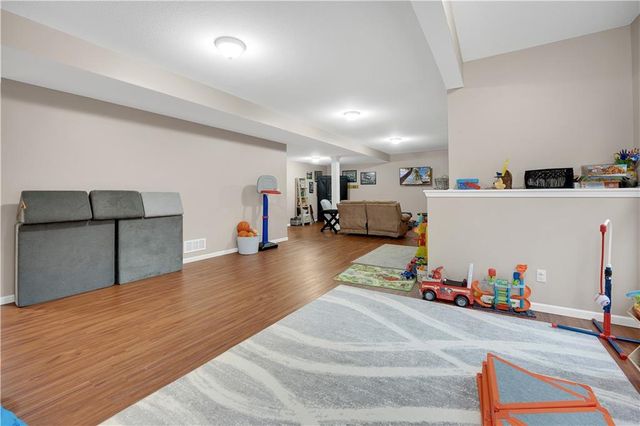 211 Westgate Circle, Warrensburg, MO 64093