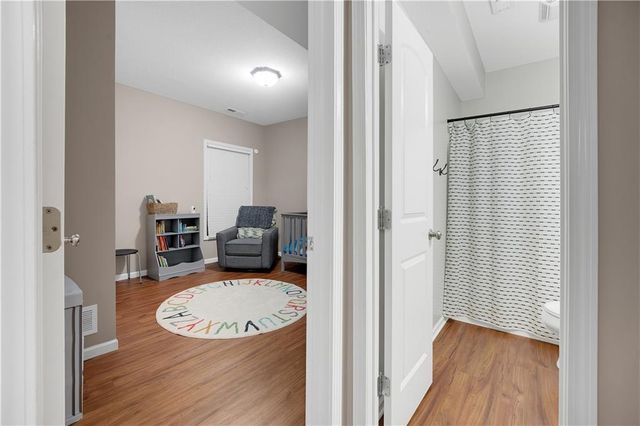 211 Westgate Circle, Warrensburg, MO 64093