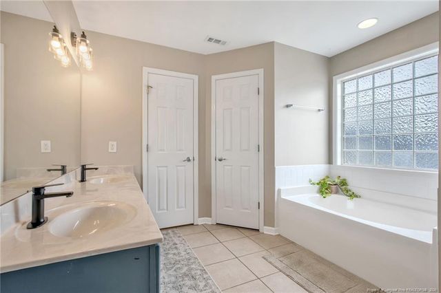5744 Azure Drive, Hope Mills, NC 28348