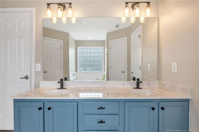 5744 Azure Drive, Hope Mills, NC 28348